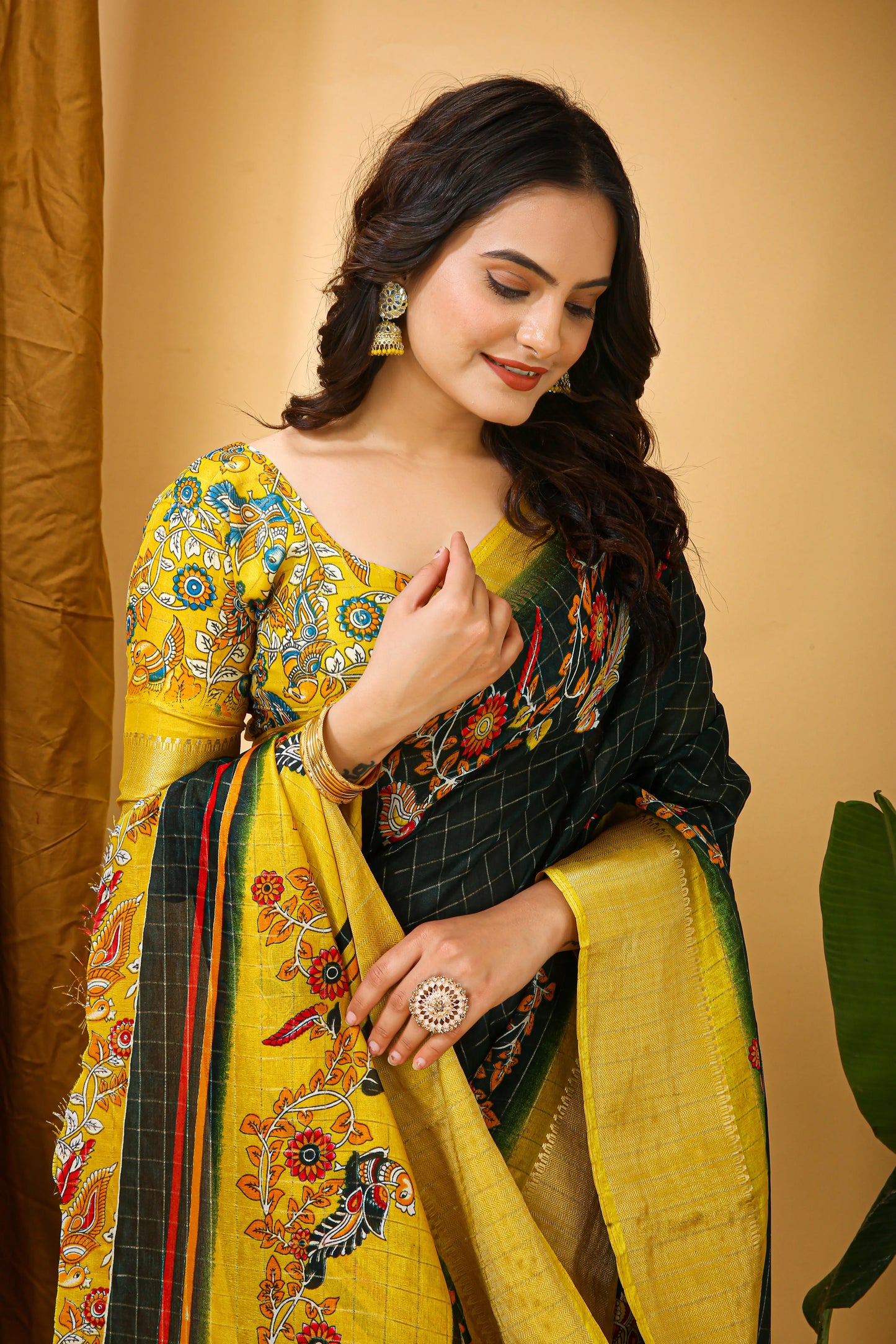 MoonPalav Elegant Dark Green Saree with Floral Motifs Moonpalav