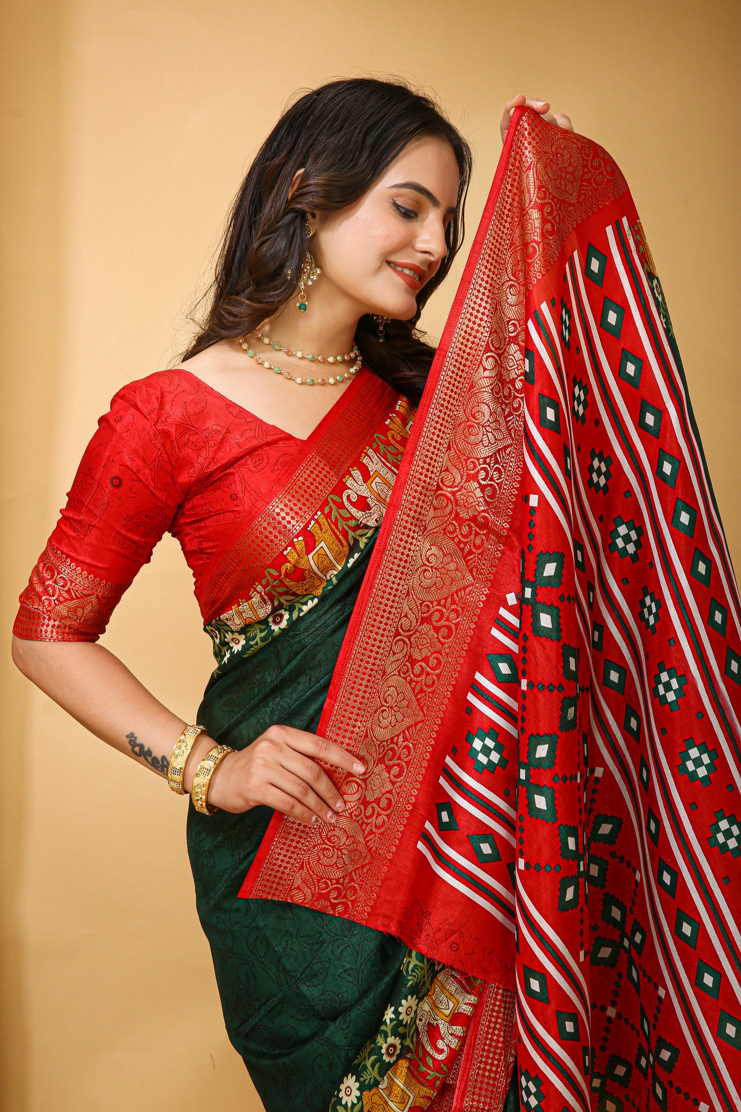 MoonPalav Emerald Dola Silk Saree Moonpalav