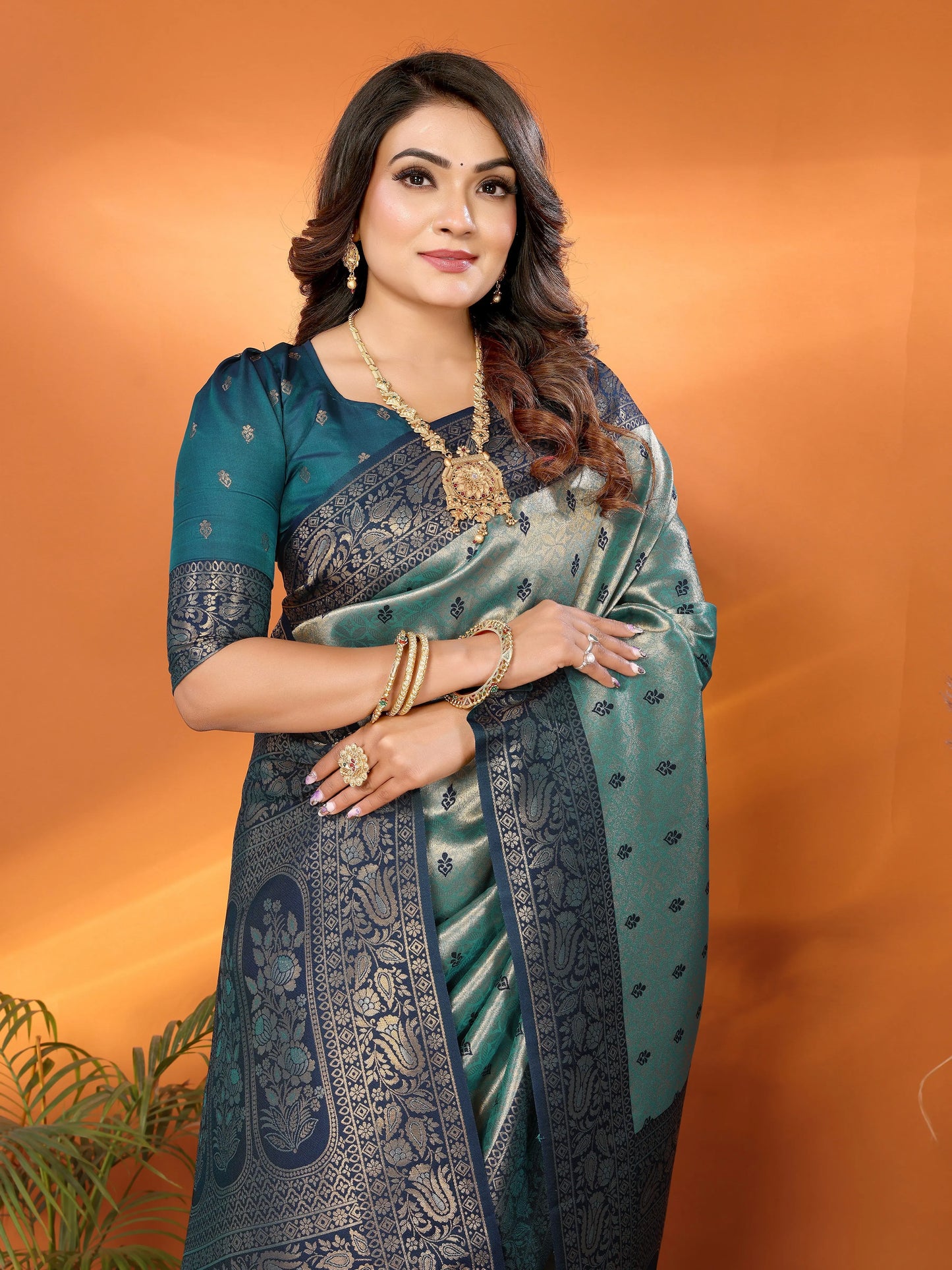 MoonPalav Classic Tissue Silk Saree Moonpalav