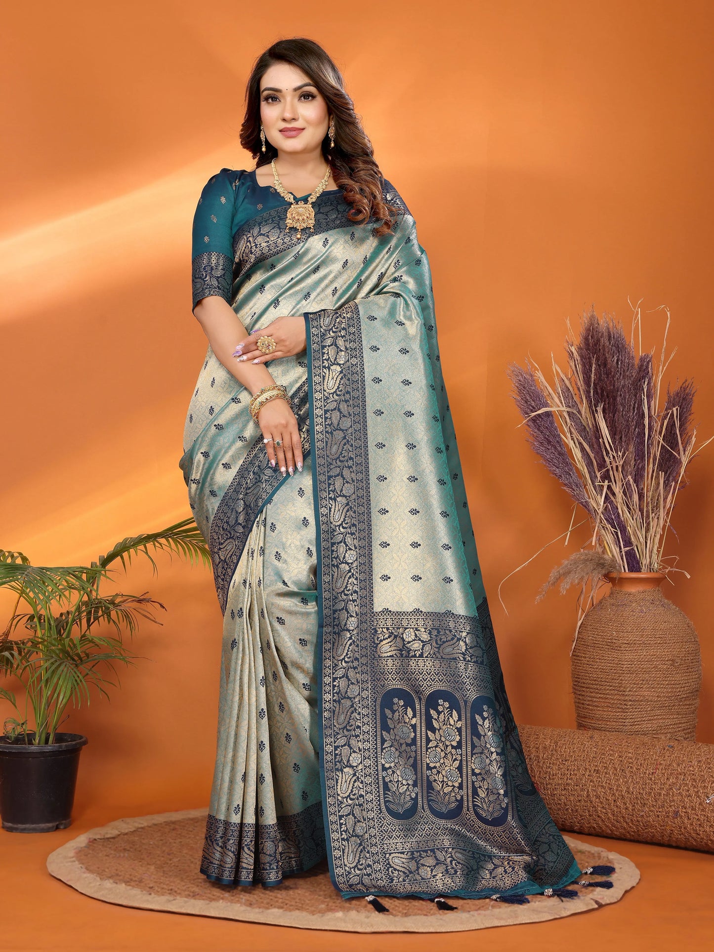 MoonPalav Classic Tissue Silk Saree Moonpalav