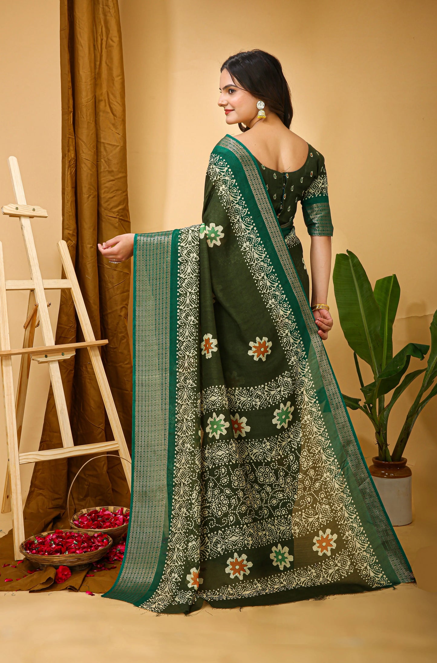 MoonPalav Traditional Indian Saree in Mahendi Green Moonpalav
