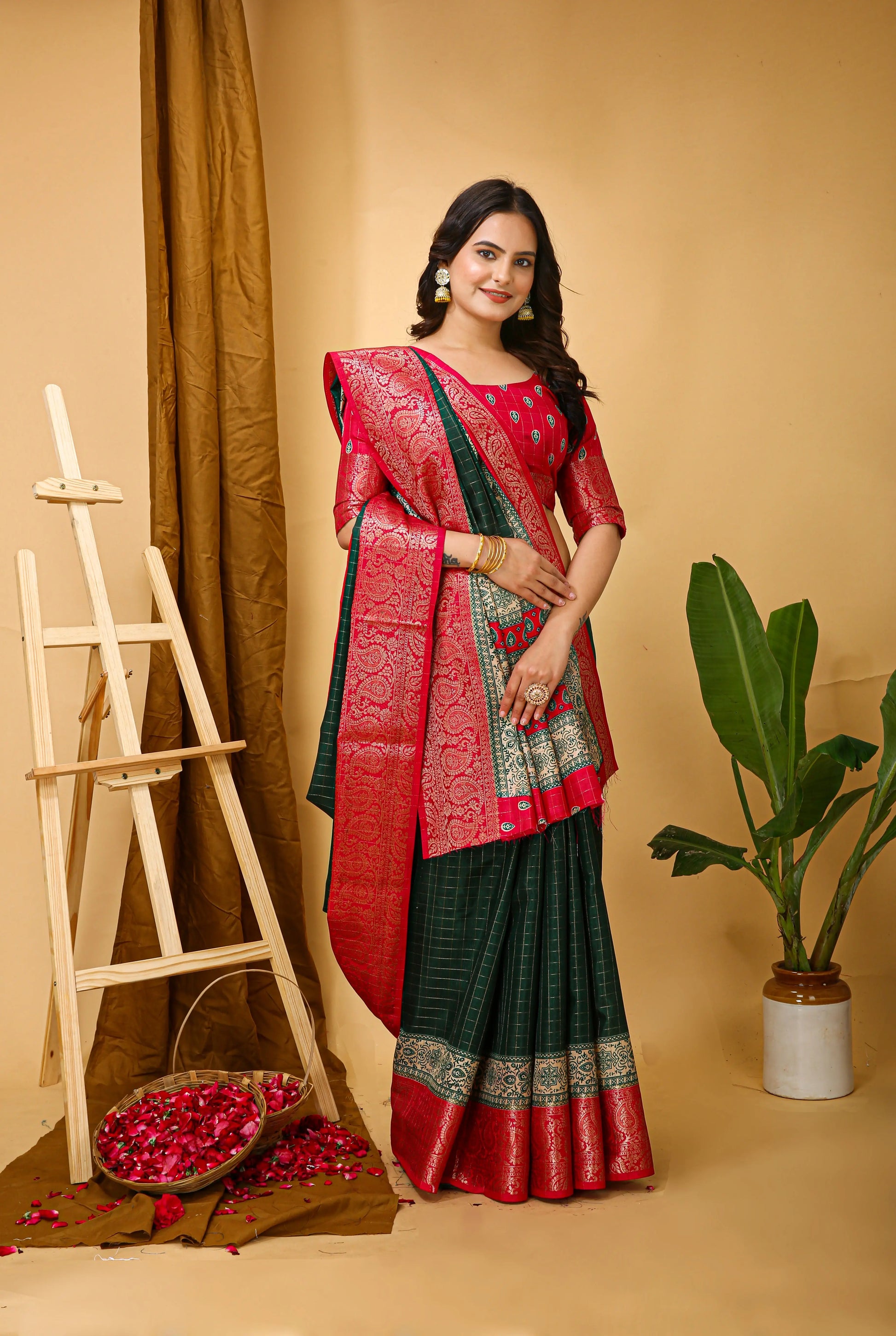 MoonPalav Elegant Green Dola Silk Saree with Red Accents Moonpalav