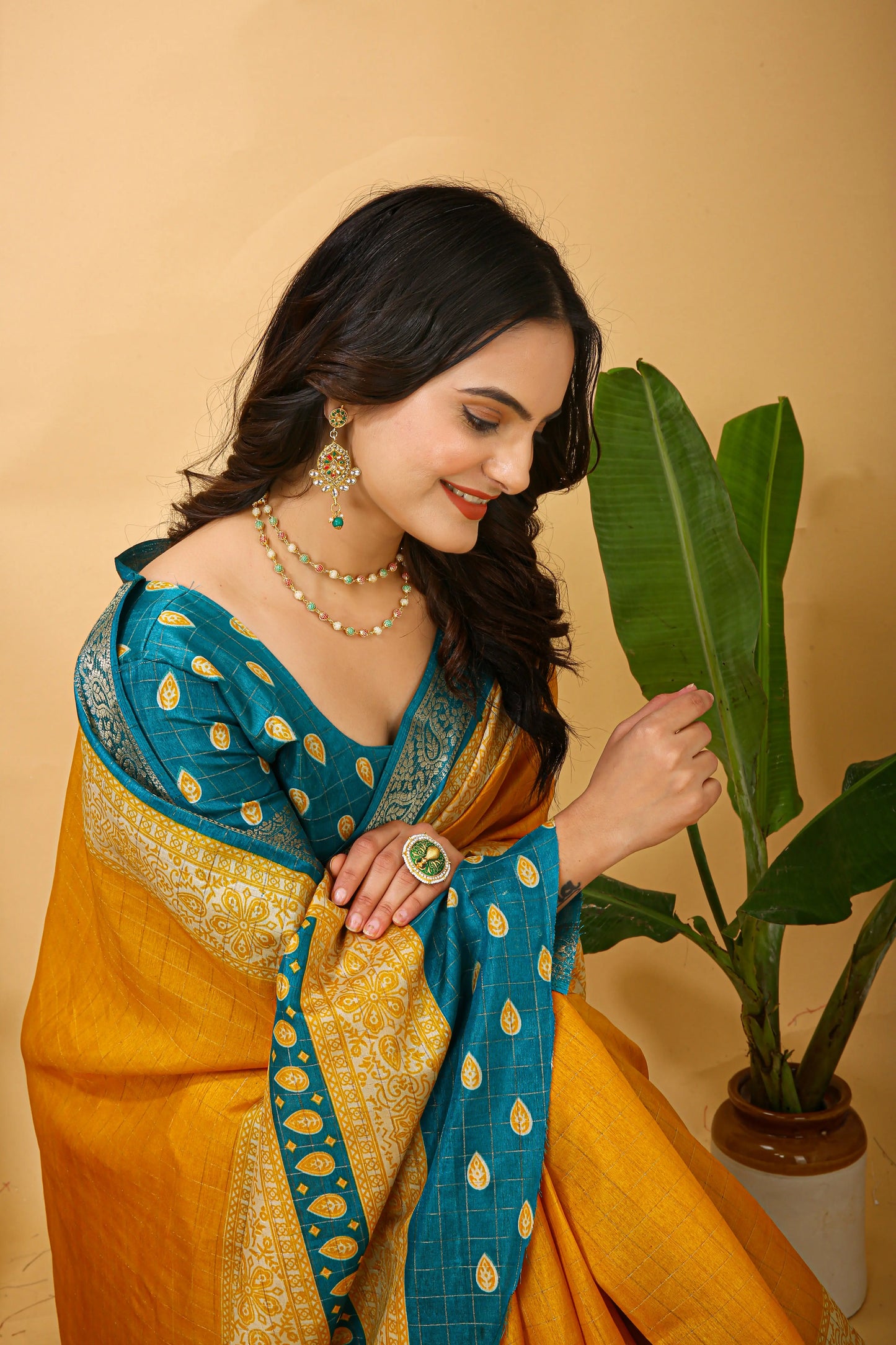 MoonPalav Vibrant Yellow Kanjivaram Silk Saree Moonpalav