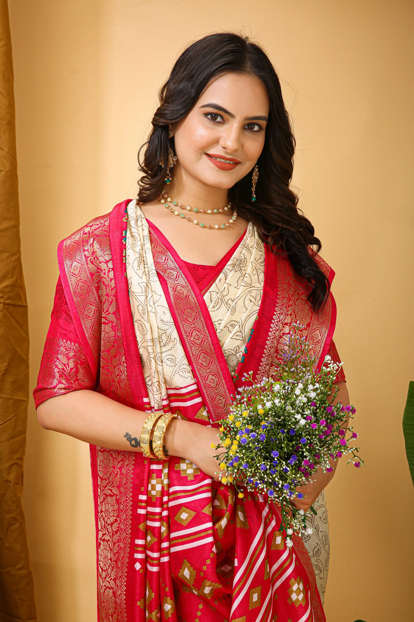 MoonPalav Classic Dola Silk Saree for Wedding Moonpalav