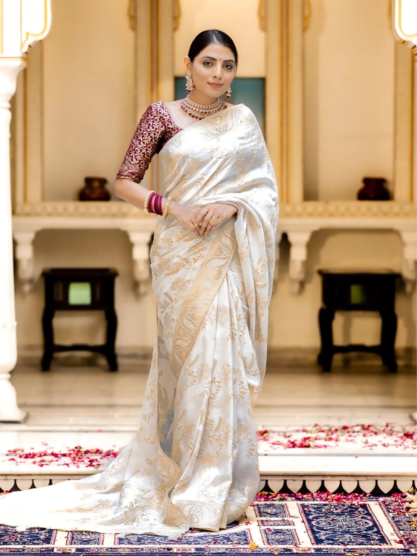 MoonPalav Designer Litchi Silk White Printed Saree Moonpalav