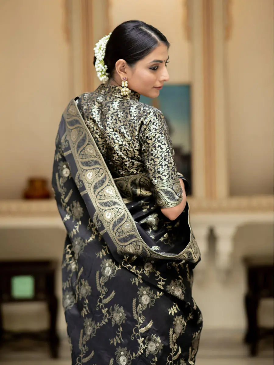 MoonPalav Luxurious Legacy Black and Gold Silk Saree Moonpalav