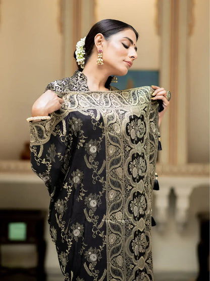 MoonPalav Luxurious Legacy Black and Gold Silk Saree Moonpalav