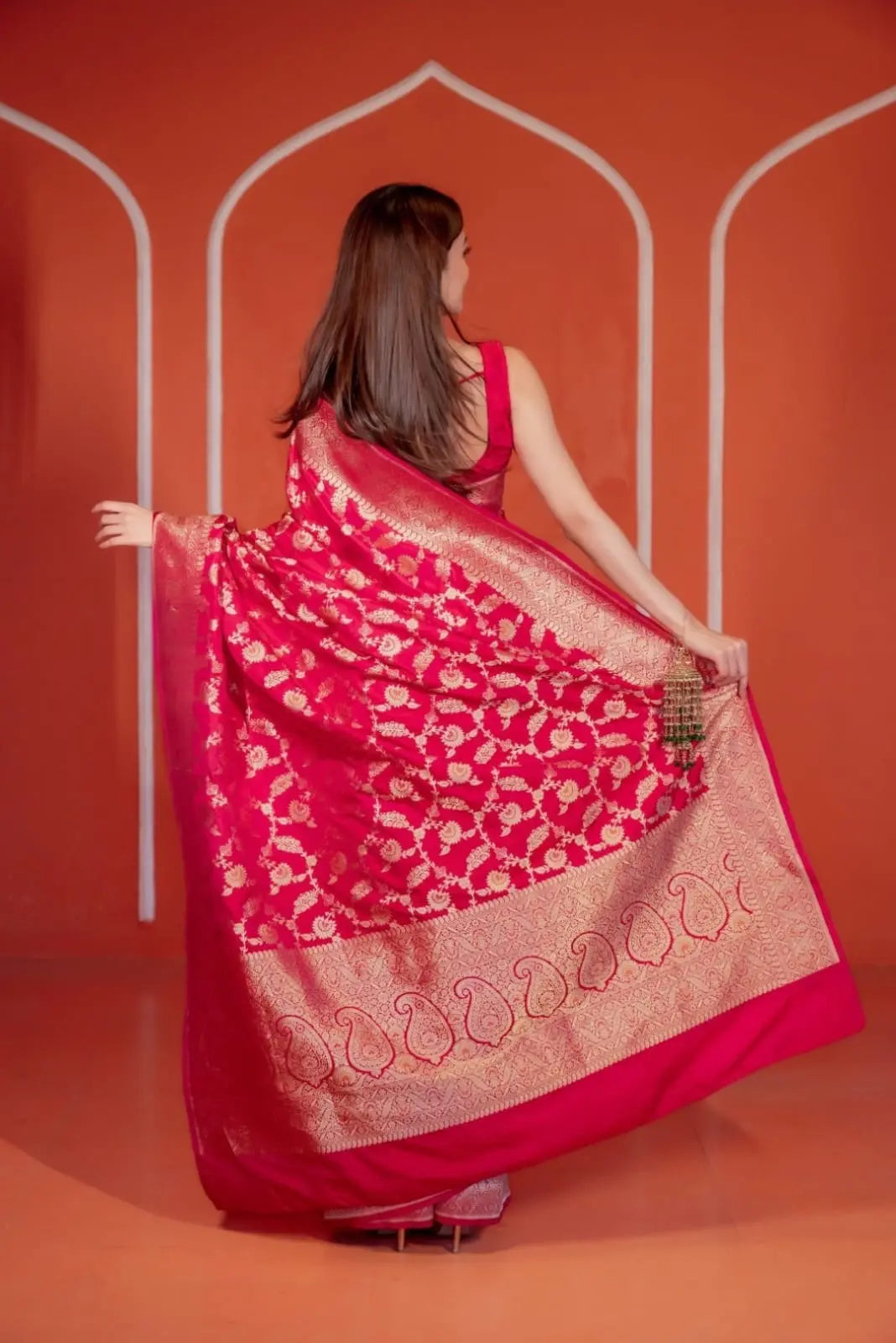Royal Blossom Pink Banarasi Silk Saree Moonpalav boutique