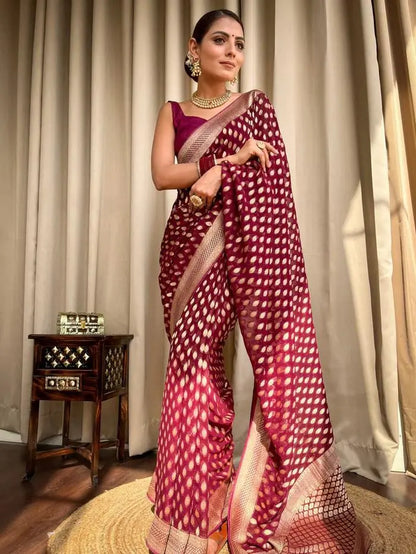 MoonPalav Elegant Maroon Banarasi Silk Saree Moonpalav