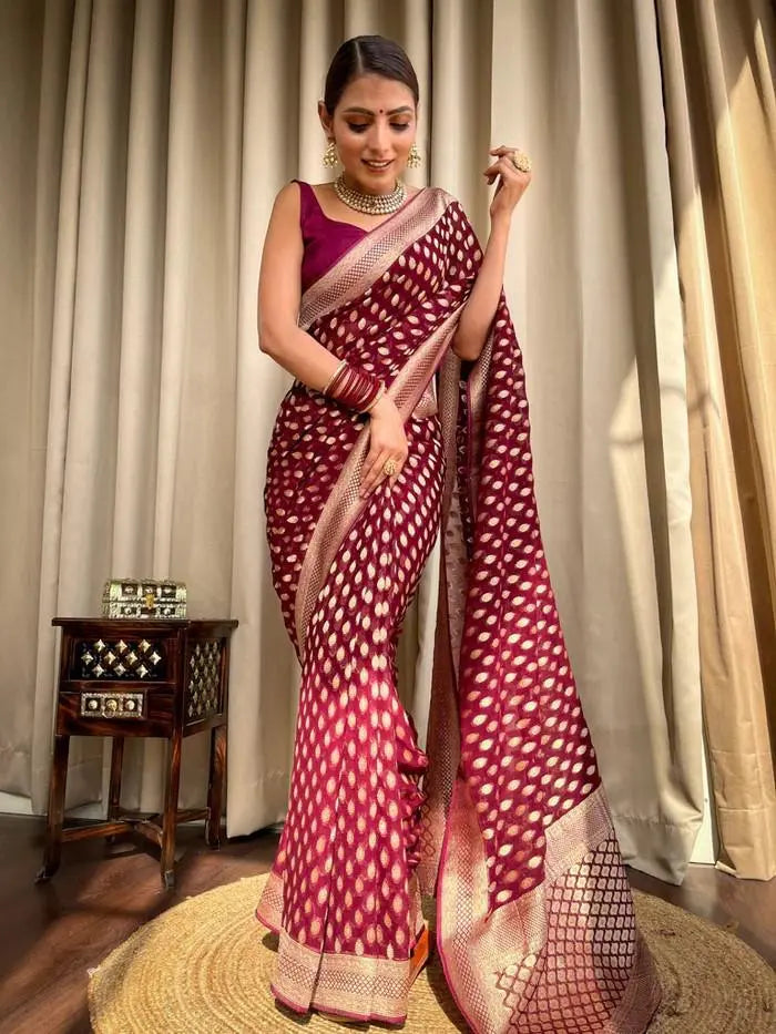 MoonPalav Elegant Maroon Banarasi Silk Saree Moonpalav