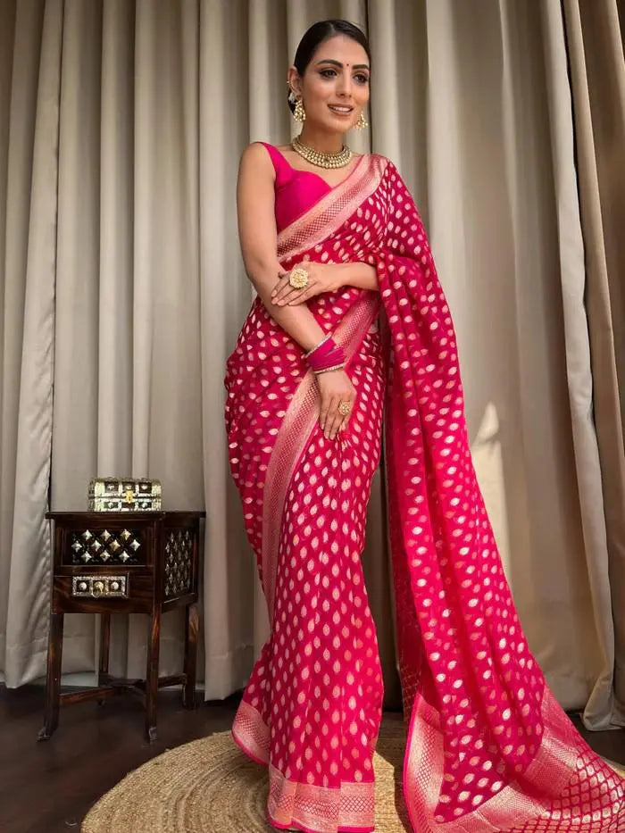 MoonPalav Elegance in Pink Banarasi Silk Saree Moonpalav