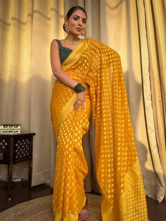 MoonPalav Golden Glow Banarasi Saree Moonpalav